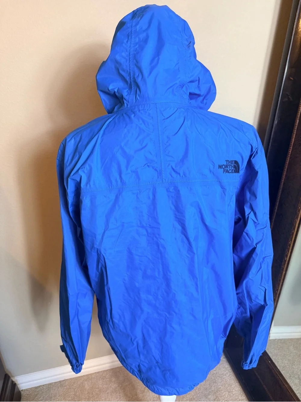 The North Face Men's Hi Vent Hooded Blue Rain Coat